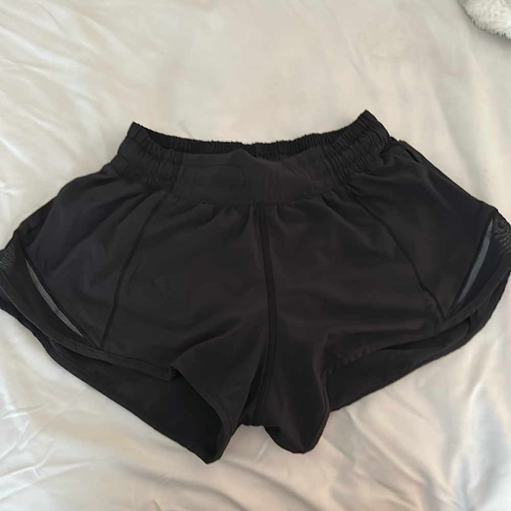 Lululemon hotty hot shorts!